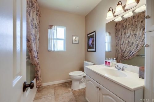 9998 Dunbar Ln, El Cajon CA 92021-2631 exterior