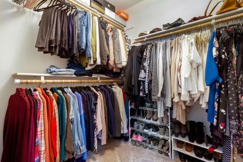 1924 Washburn Ave, Minneapolis MN 55411-2326 exterior