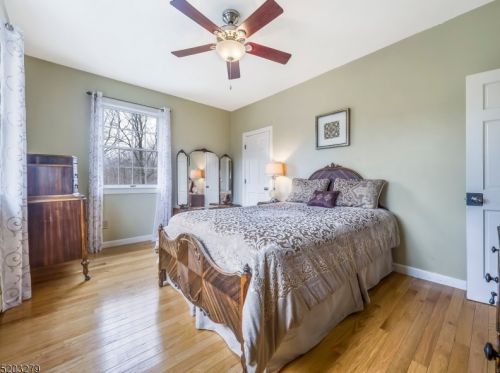 18 Dennis Rd, Lafayette NJ  07848-3153 exterior