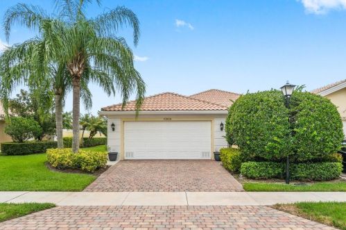 10906 Dardanelle Dr, Fort Pierce, FL 34987-2143
