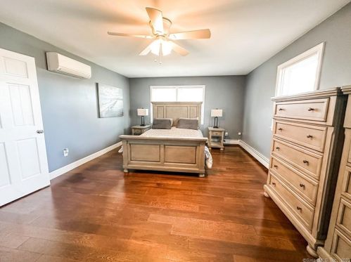 49 Bunny Rd, Norwich CT  06365-8705 exterior