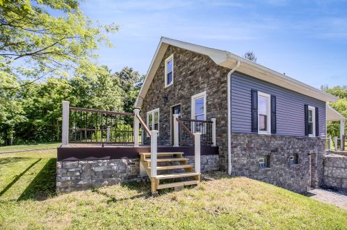 10435 Licking Pike, Grants Lick, KY 41001-9077