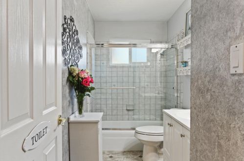 1154 Tamarack Dr, Lodi CA  95240-5535 exterior