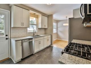 4909 86th St, Minneapolis, MN 55437-1321