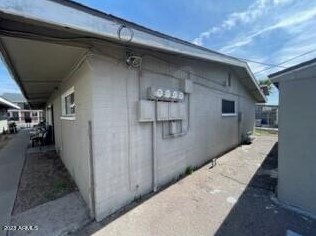 9644 11th Ave, Phoenix, AZ 85021-3032