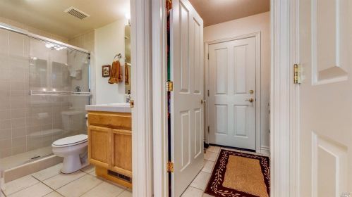 970 Stonecastle Ln, Santa Rosa CA  95405-5513 exterior