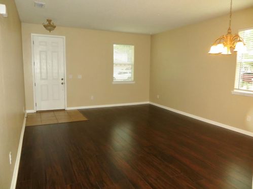 1304 Tilapia Trl, Deland, FL 32724-4721