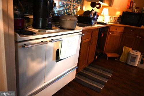 346 Andover Rd, Fairless Hills PA  19030-2231 exterior