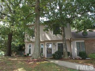 101 Twin Oaks Pl, Cary, NC 27511-5559