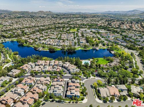 40226 Everett Way, Temecula CA  92591-4419 exterior