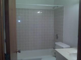 418 7th St, Minneapolis MN  55414-1234 exterior