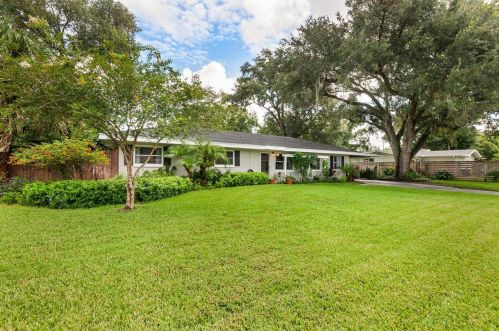 1714 Sylvester Rd, Lakeland, FL 33803-3542