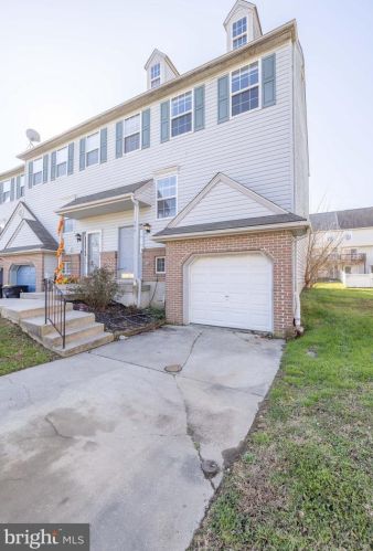 226 Northdown Dr, Dover, DE 19904-9746