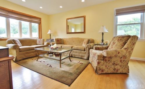 249 Pierce St, South Plainfield NJ  07080-4422 exterior