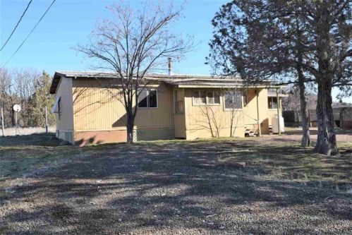 7817 Jaguar Ct, Montague, CA 96064-8902