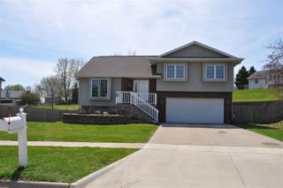 36 Chad Ct, Iowa City, IA 52241-3228