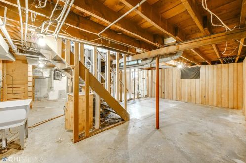 4422 Park Ave, Gary IN  46405-1822 exterior