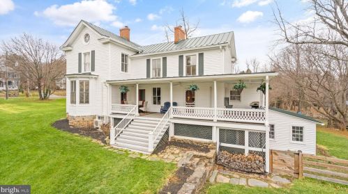 41 Main St, Round Hill, VA 20141-2412
