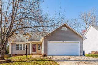 5470 Angel Oaks Dr, Winston Salem NC  27105-9110 exterior