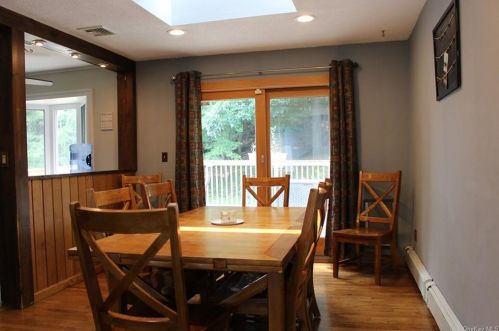 172 Barnes Rd, Washingtonville NY  10992-1932 exterior