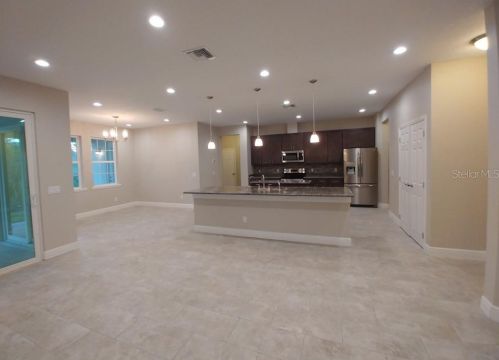 19316 Osborne St, Orlando, FL 32833-5372