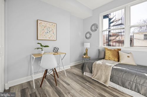 1111 Holbrook Ter, Washington DC 20002-2704 exterior