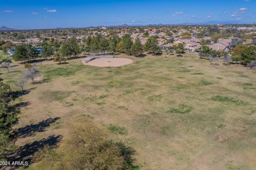 6911 Friess Dr, Scottsdale AZ  85254-3410 exterior