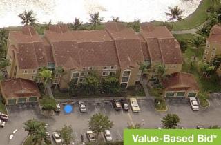 2051 Renaissance Blvd, Hollywood FL  33025-5625 exterior