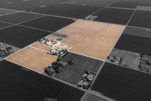 15414 Cuda Dr, Bakersfield CA  93307-9279 exterior