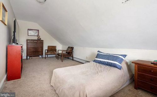 41 Cassatt Ave, Berwyn PA  19312-1310 exterior