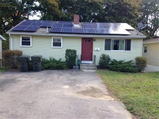 49 Georgiana St, United States Coast Guard Ac CT  06320-3705 exterior