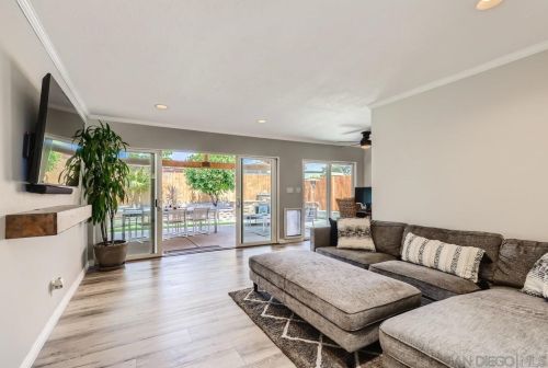 5702 Waring Rd, San Diego, CA 92120-1902