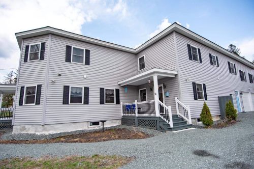 14 Myrtle St, Carroll, NH 03598-3104