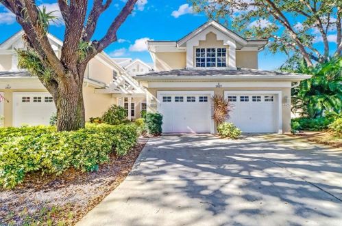 2827 Aintree Ln, Naples FL  34112-9300 exterior