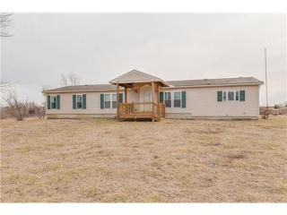 25175 Pleasant Valley Rd, Wellsville, KS 66092-8412