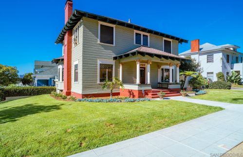 1004 24th St, San Diego, CA 92102-2007