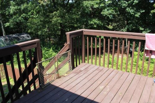 31 Woodland Rd, Highland Mills NY  10930-2948 exterior