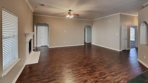808 Peach Ln, Burleson, TX 76028-7088