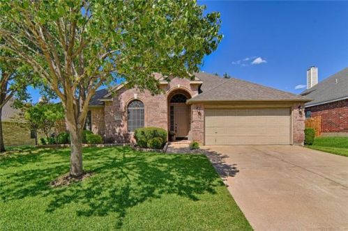 1312 Bramble Ln, Midlothian, TX 76063-5535