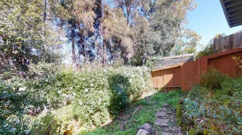 3204 Monika Ln, Hayward CA 94541-3464 exterior