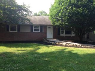 307 Sun Valley Dr, Bareville, PA 17540-1230
