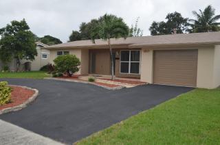 1810 47th Ave, Hollywood FL  33021-4124 exterior