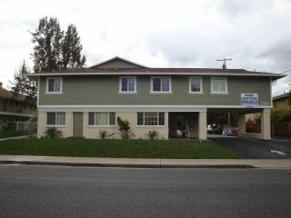 2283 Latham St, Mountain View CA  94040-1682 exterior