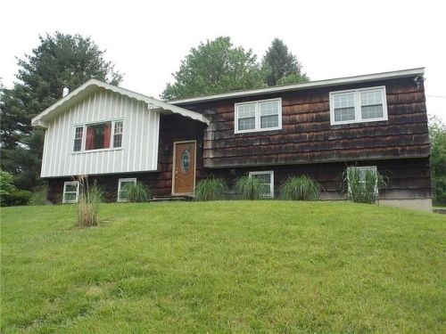 5 Old Stone Rd, Gaylordsville, CT 06755-1116