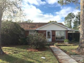 50 Glenwood Ave, New Orleans LA  70123-4629 exterior