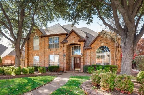 7705 Case Dr, Plano TX  75025-6000 exterior