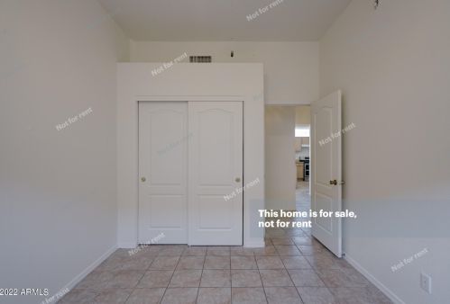 17648 17th St, Phoenix AZ  85022-2113 exterior