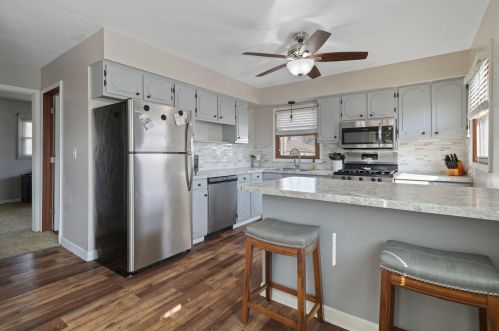 3241 90th St, Sturtevant WI  53177-2718 exterior