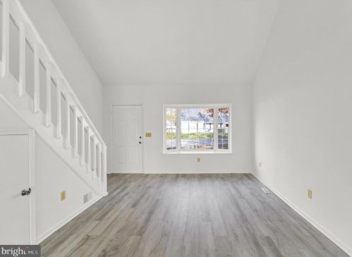 170 Stoney Dr, Dover, DE 19904-9731