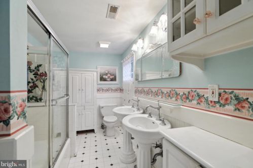 56 Park Blvd, Camden NJ  08103-2757 exterior